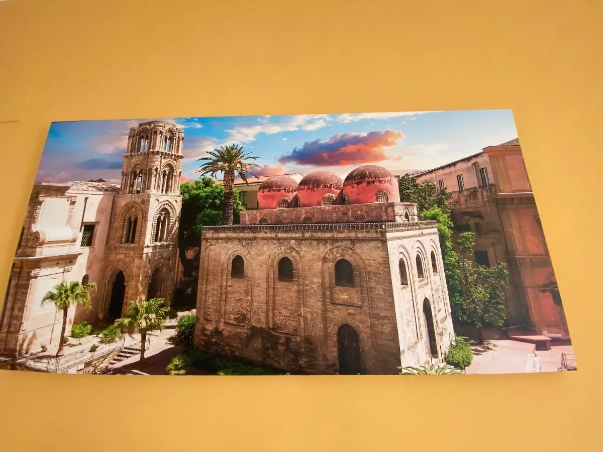 Bed and Breakfast Lealbe Di Sicilia Palermo 0*,