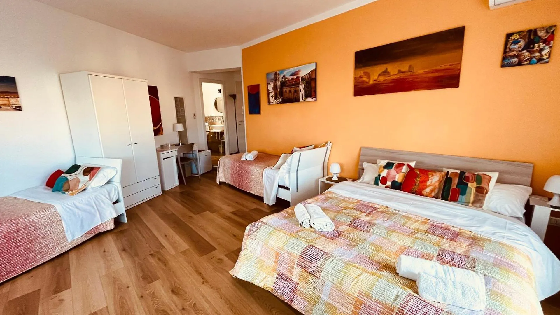 Bed and Breakfast Lealbe Di Sicilia Palermo Bed & Breakfast