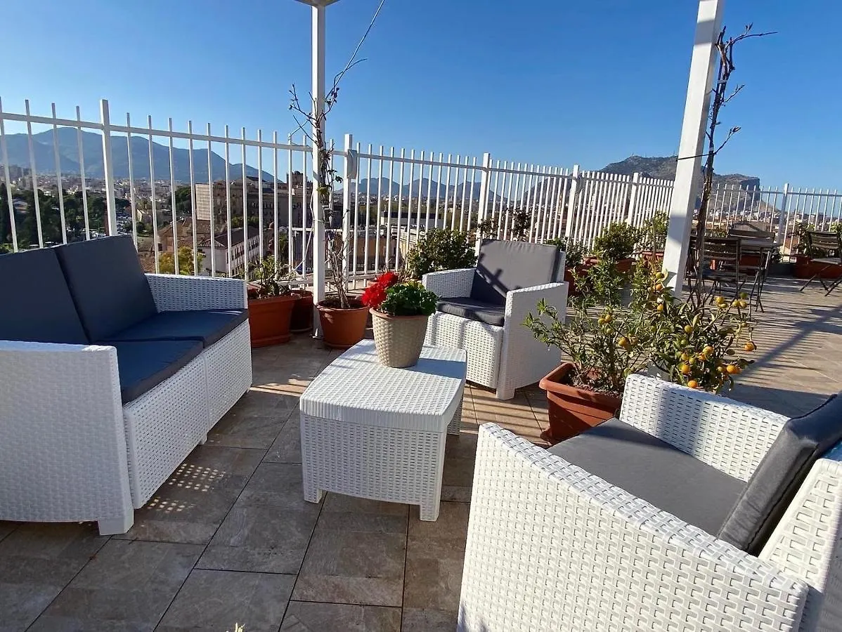 Bed and Breakfast Le Albe di Sicilia Palermo 0*,  Italia