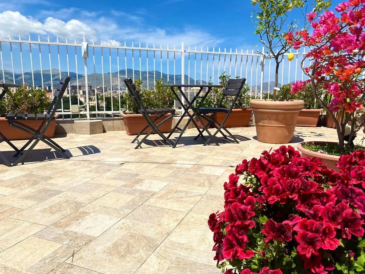 パレルモ Lealbe Di Sicilia Bed & Breakfast